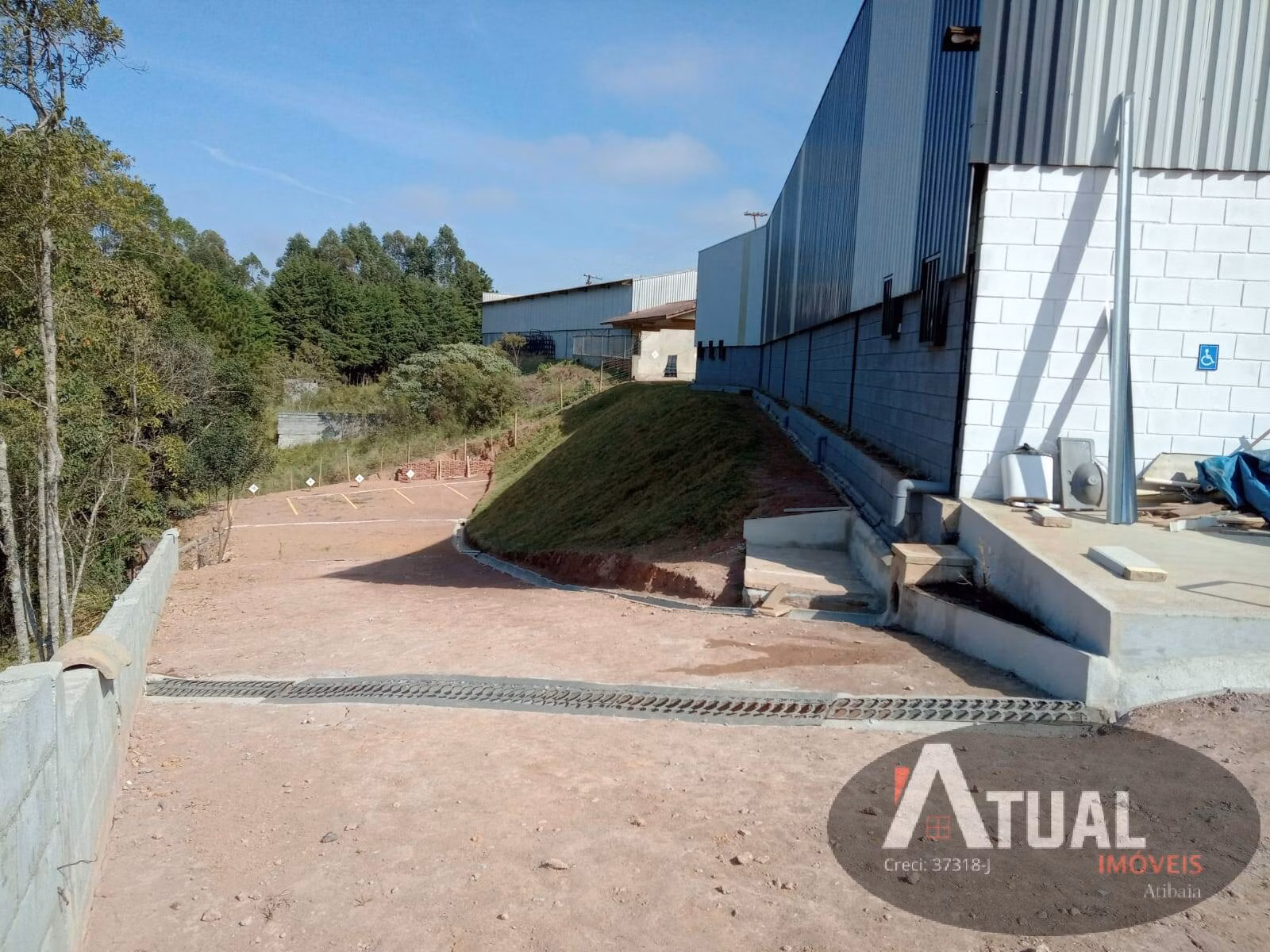 Commercial of 2,083 m² in Mairiporã, SP, Brazil