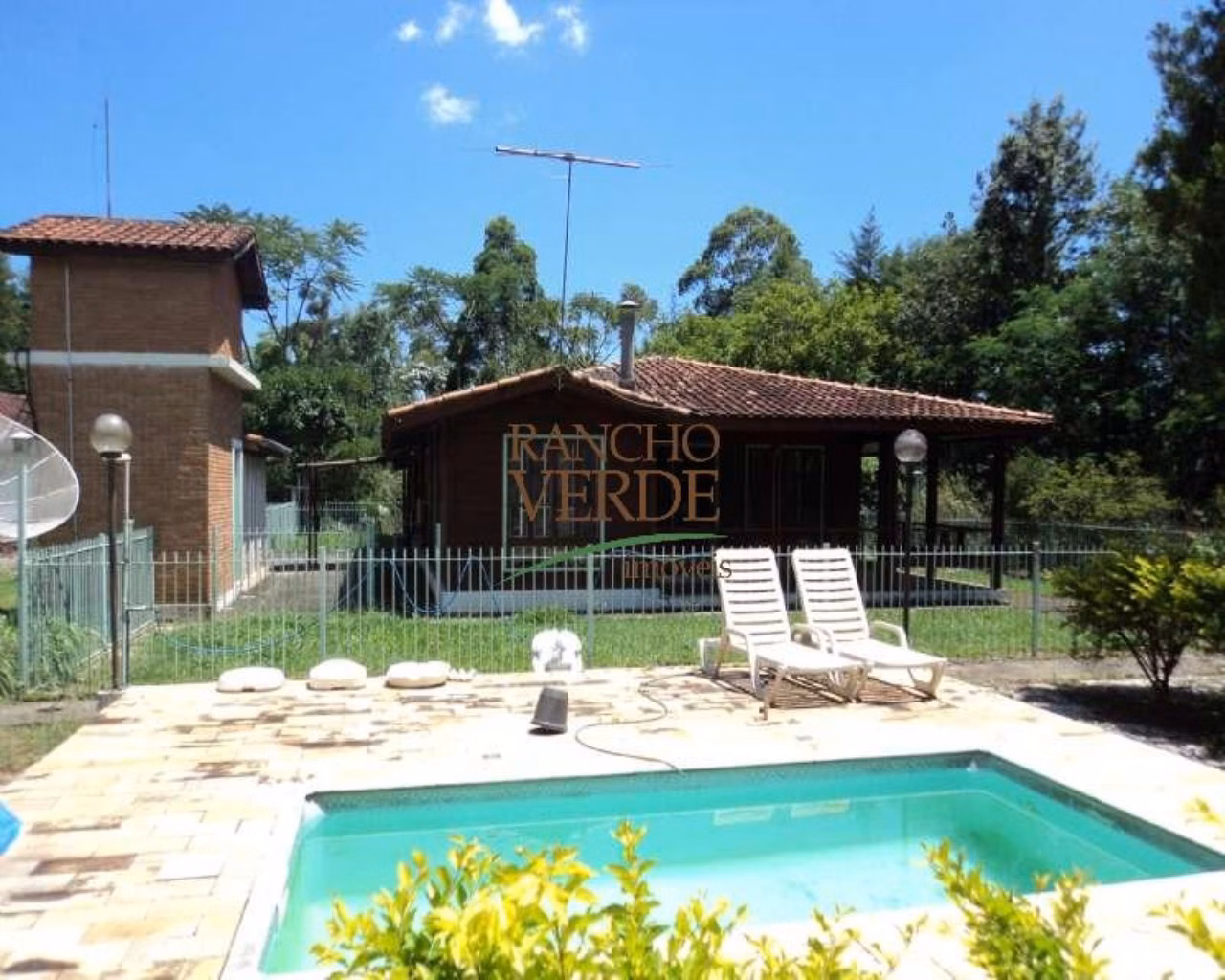 Sítio de 4 ha em Monteiro Lobato, SP