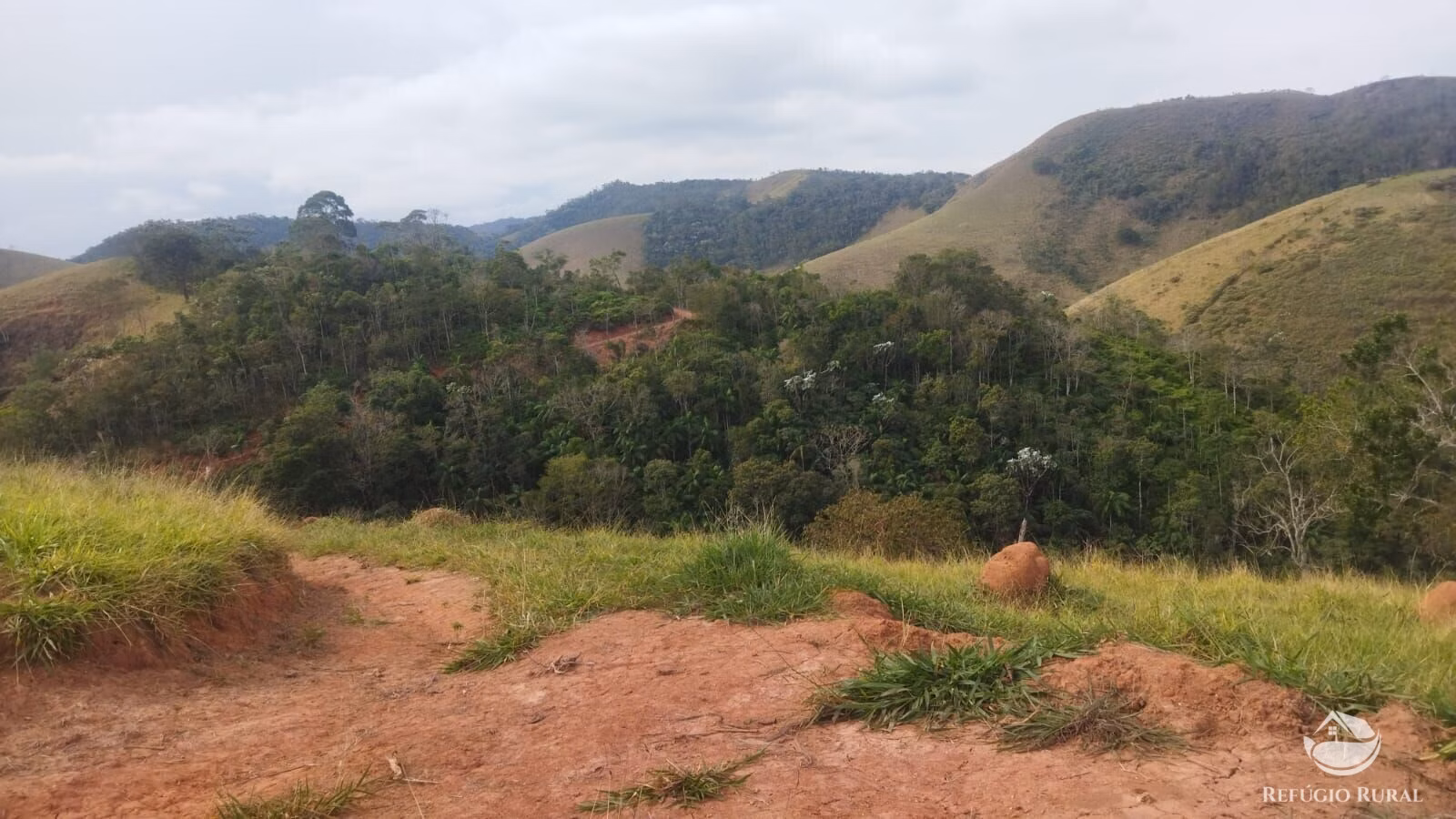 Plot of 10 acres in São José dos Campos, SP, Brazil