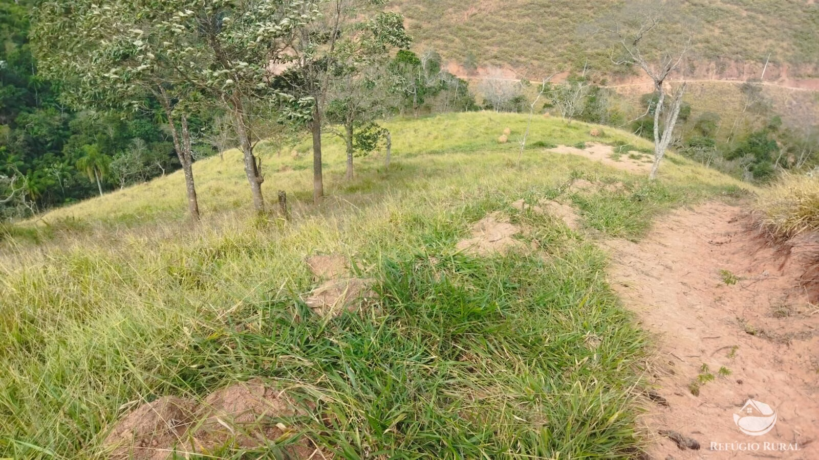 Plot of 10 acres in São José dos Campos, SP, Brazil
