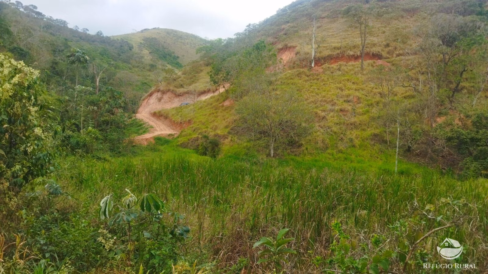 Plot of 10 acres in São José dos Campos, SP, Brazil