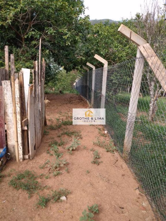Chácara de 2.700 m² em Jambeiro, SP