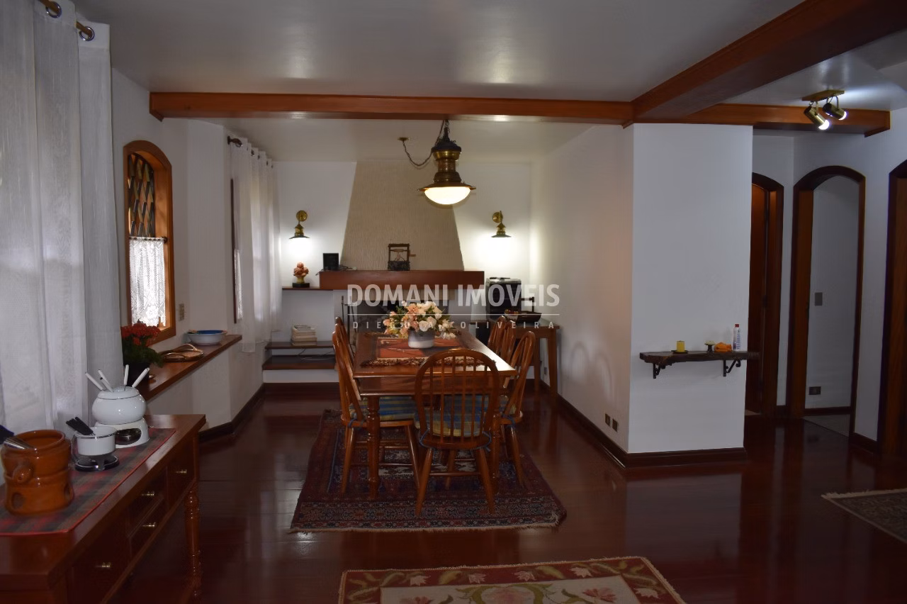 House of 950 m² in Campos do Jordão, SP, Brazil