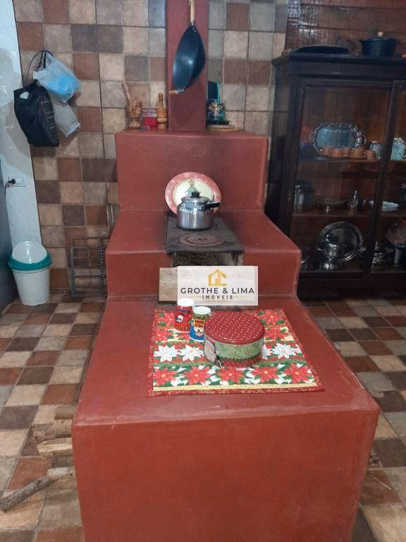 Chácara de 3.000 m² em Santa Branca, SP