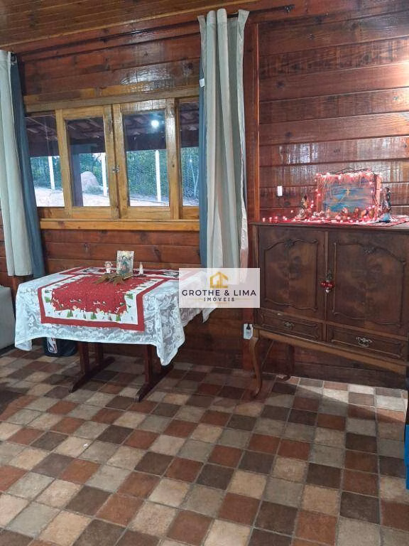 Chácara de 3.000 m² em Santa Branca, SP