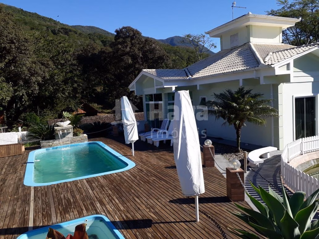 Casa de 4 ha em Palhoça, SC
