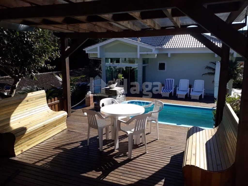 Casa de 4 ha em Palhoça, SC