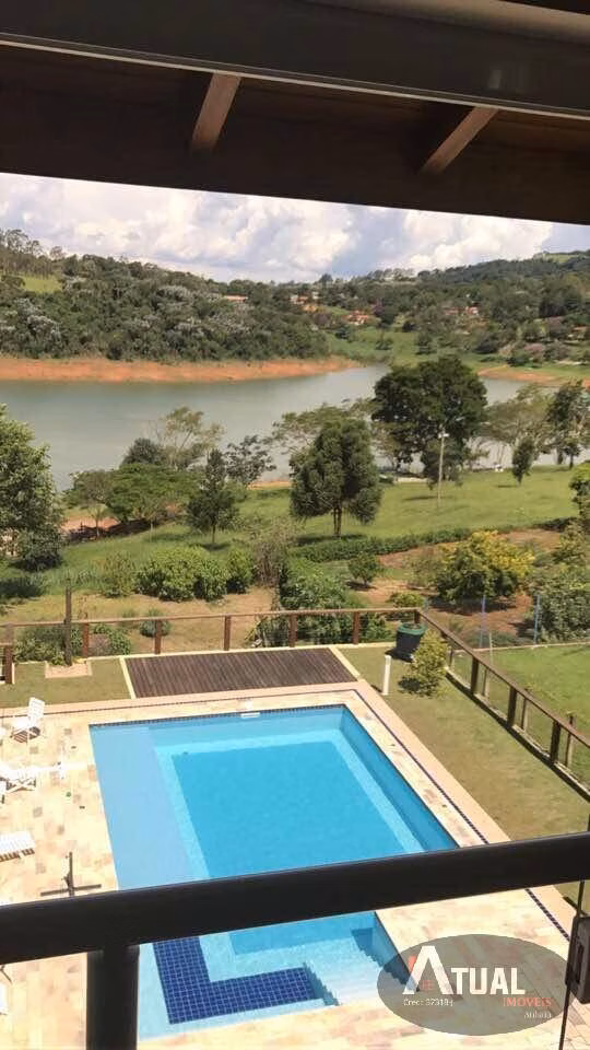 Casa de 1.000 m² em Piracaia, SP