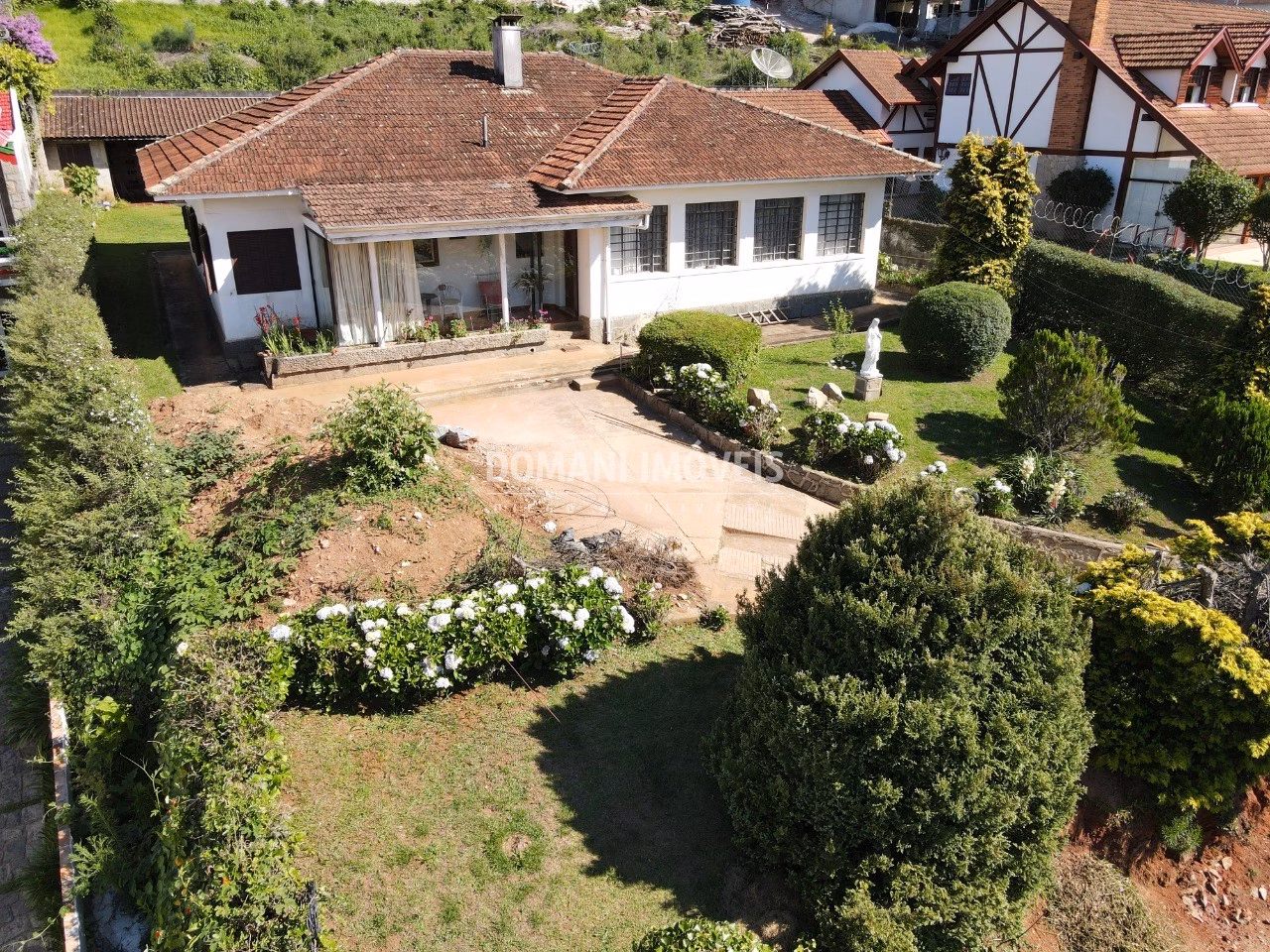 Casa de 1.050 m² em Campos do Jordão, SP