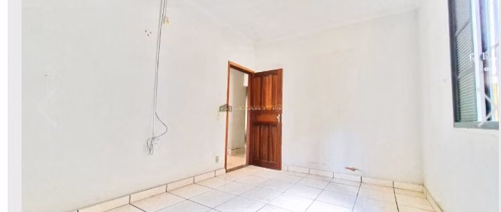 Casa de 300 m² em Nova Odessa, SP