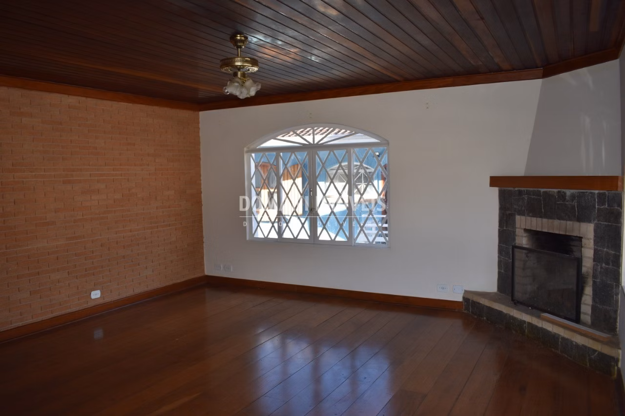 House of 500 m² in Campos do Jordão, SP, Brazil