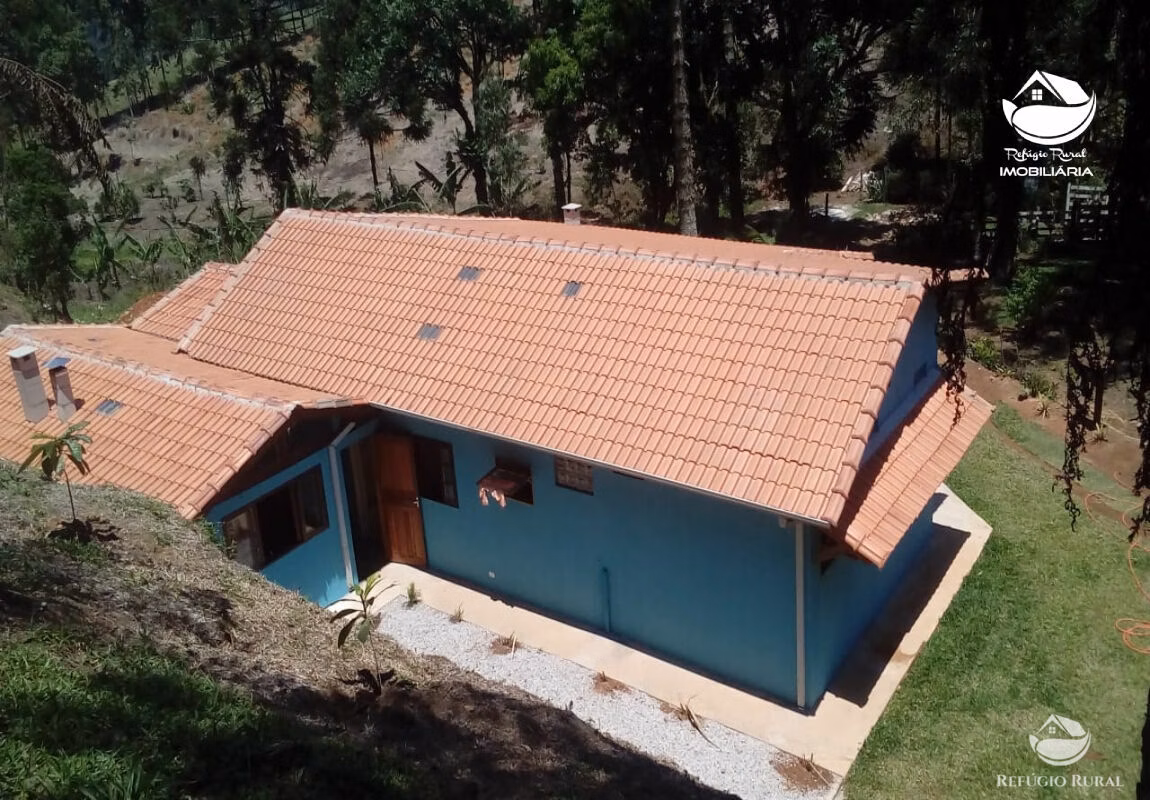 Small farm of 10 acres in São José dos Campos, SP, Brazil