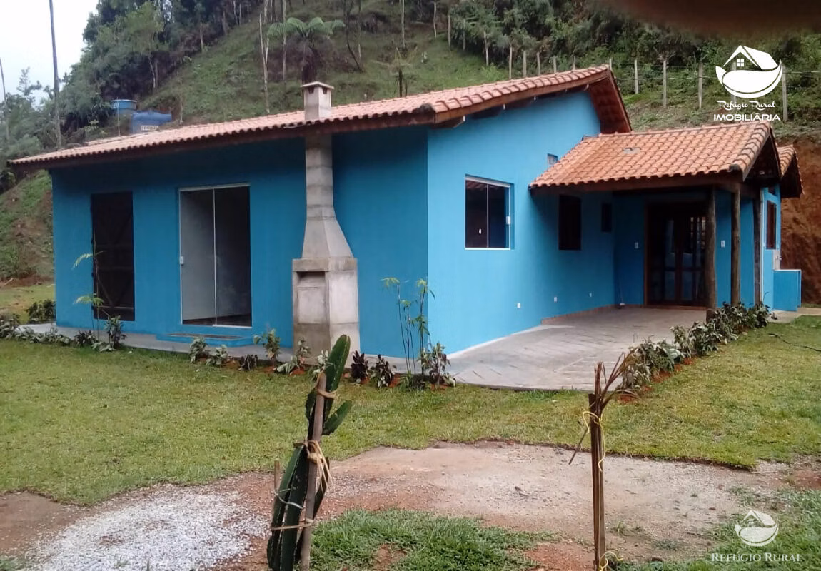 Small farm of 10 acres in São José dos Campos, SP, Brazil