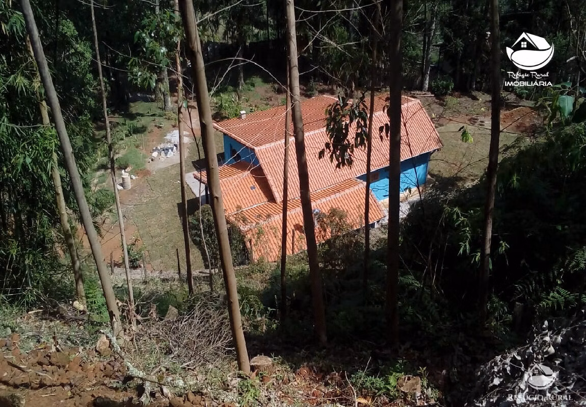 Small farm of 10 acres in São José dos Campos, SP, Brazil