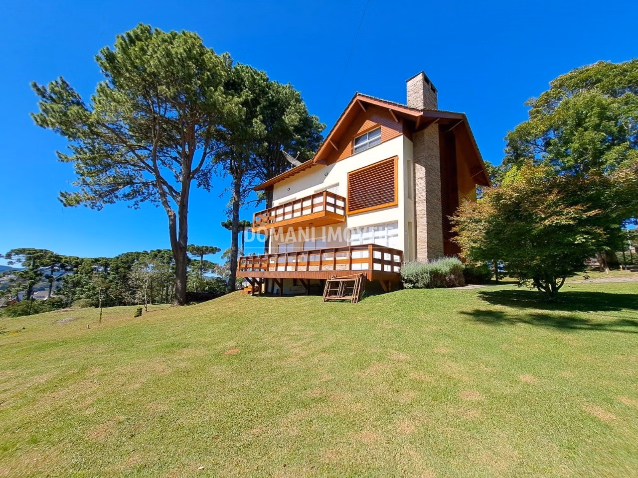 House of 1,140 m² in Campos do Jordão, SP, Brazil
