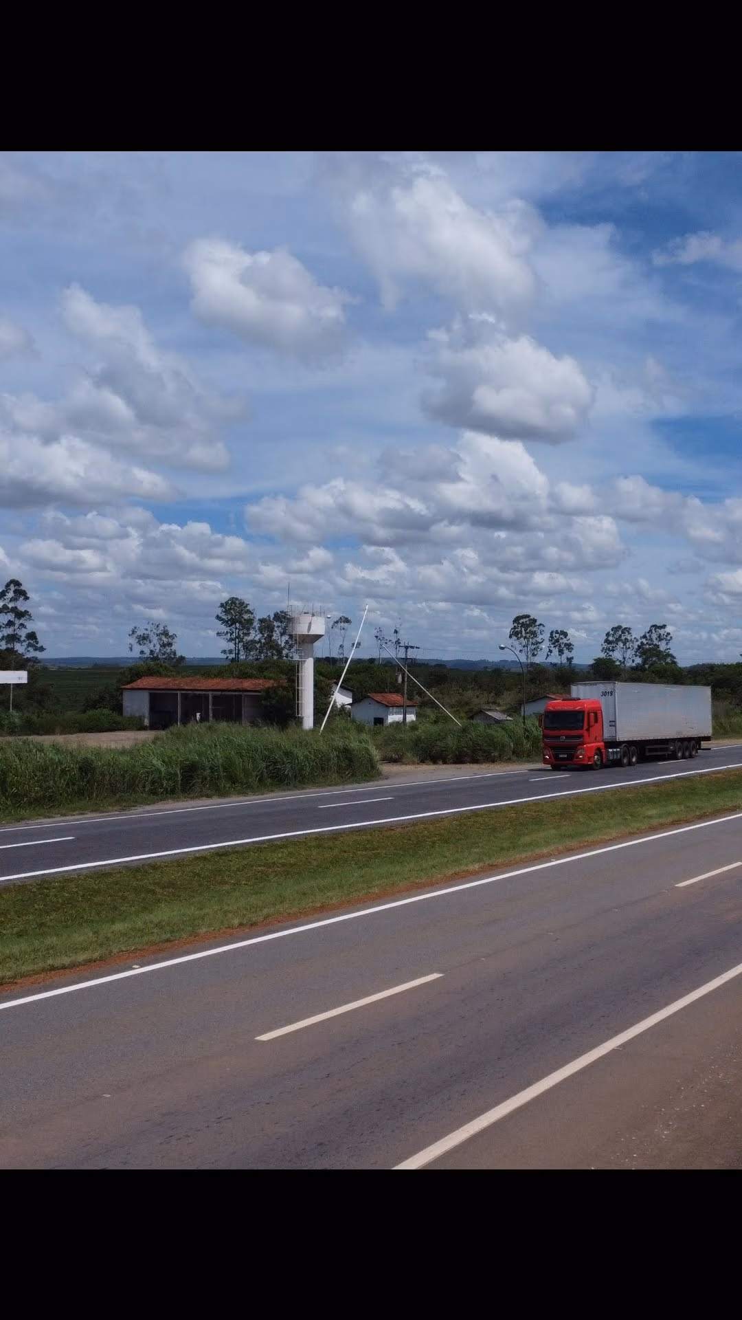 Comercial de 11 ha em Luziânia, GO