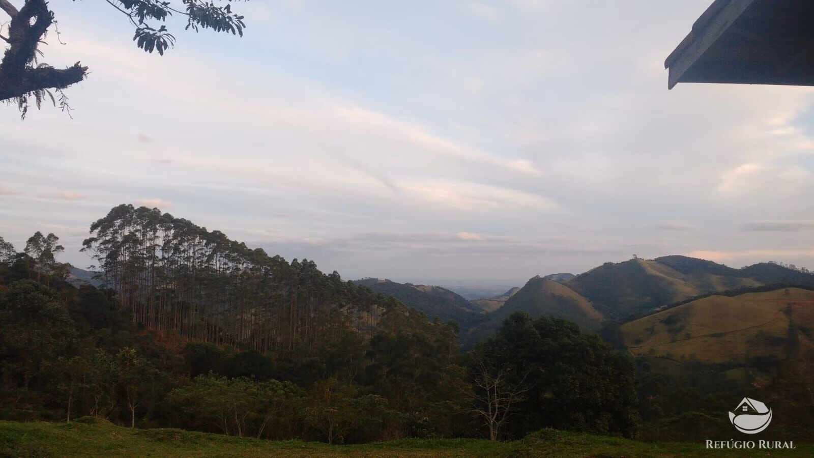 Small farm of 12 acres in São José dos Campos, SP, Brazil