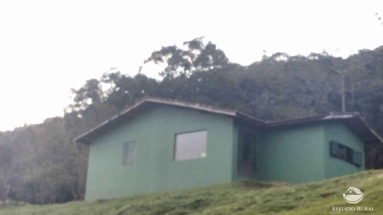 Small farm of 12 acres in São José dos Campos, SP, Brazil
