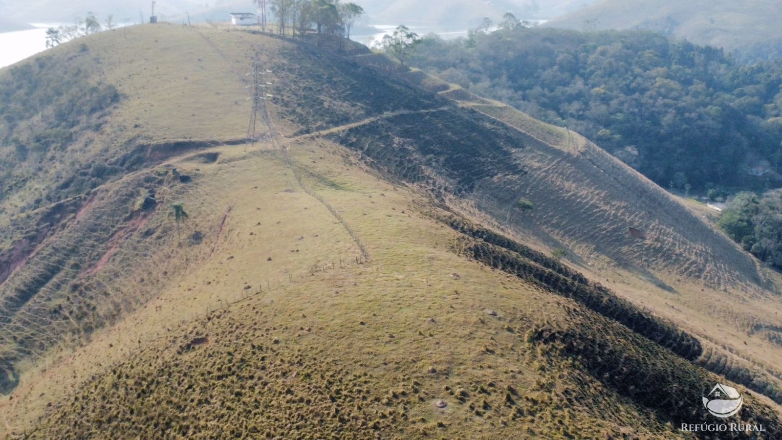Small farm of 30 acres in São José dos Campos, SP, Brazil