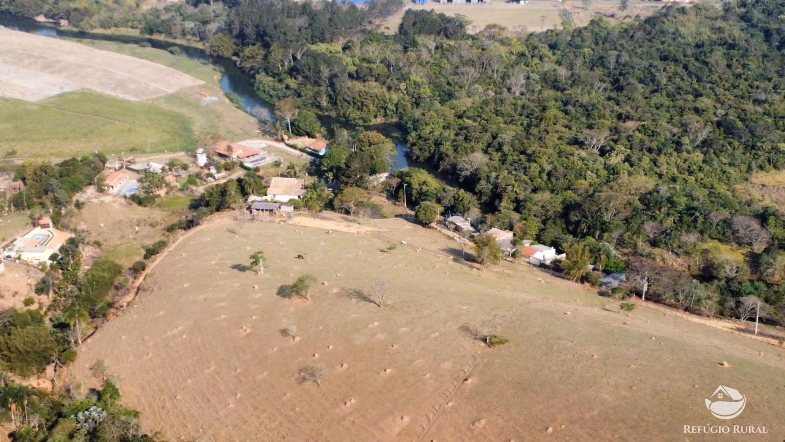 Small farm of 30 acres in São José dos Campos, SP, Brazil