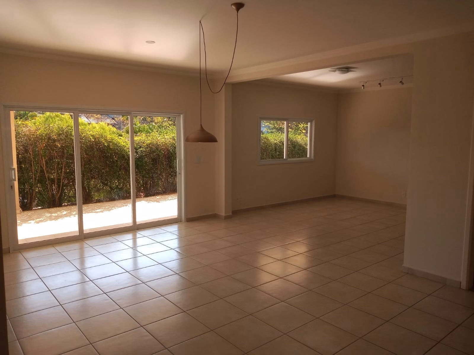 Casa de 1.000 m² em Valinhos, SP