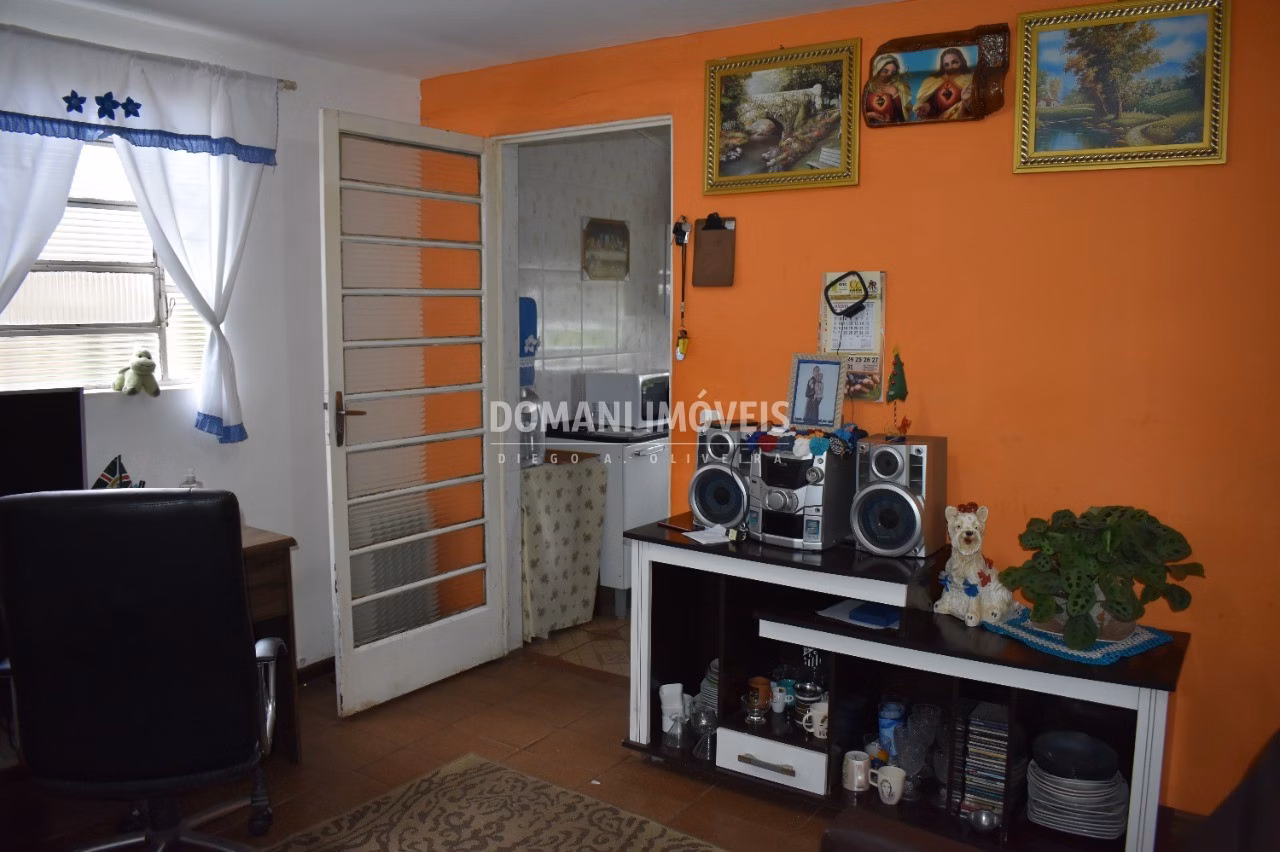 Casa de 440 m² em Campos do Jordão, SP