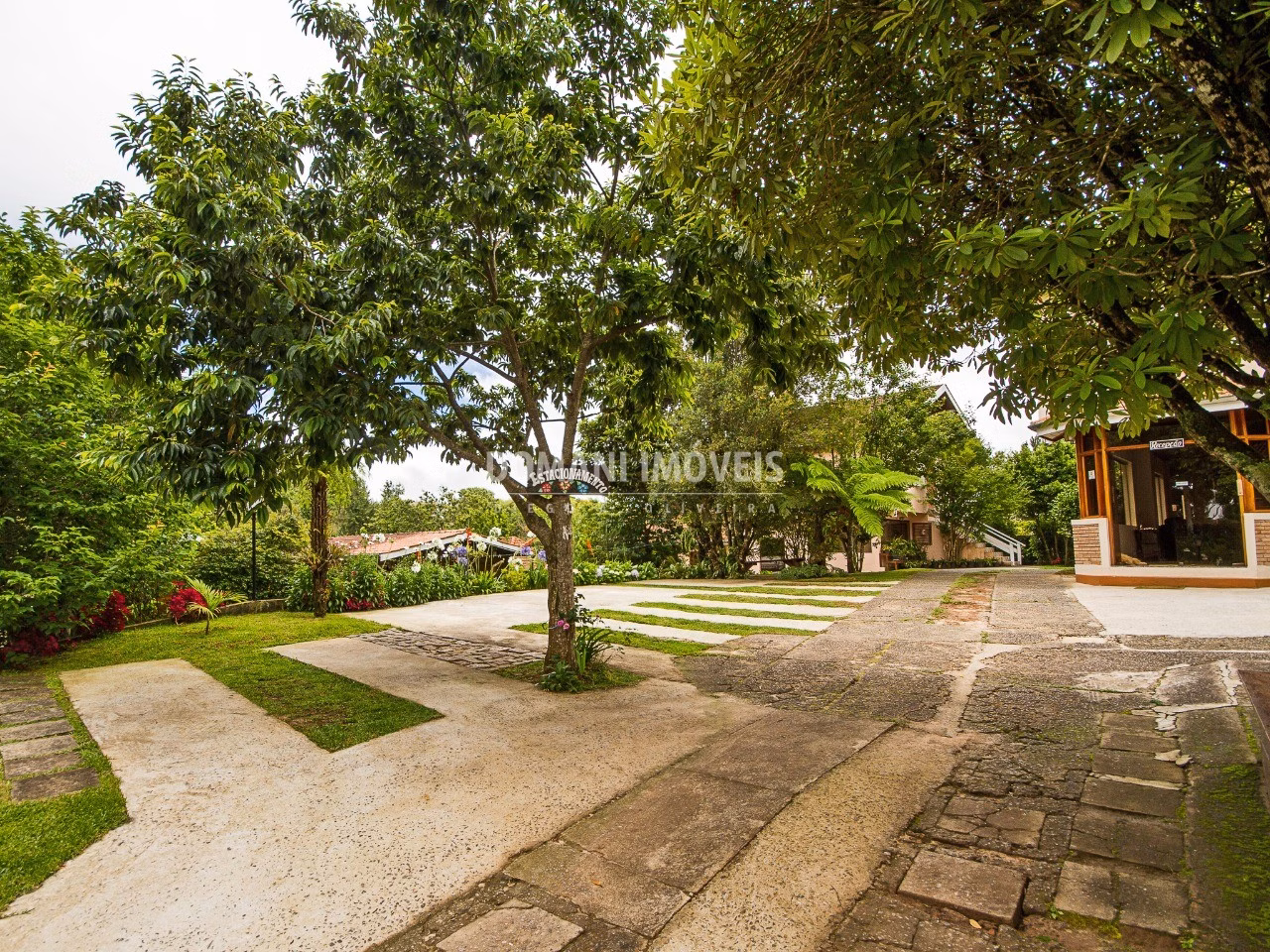 Lodging of 3,000 m² in Campos do Jordão, SP, Brazil