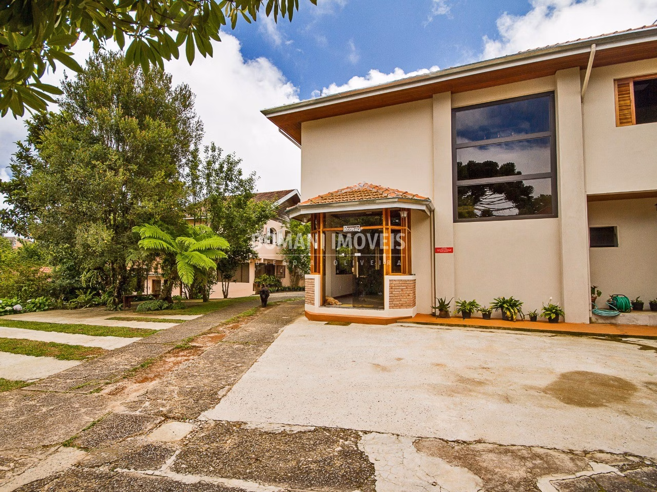 Lodging of 3,000 m² in Campos do Jordão, SP, Brazil
