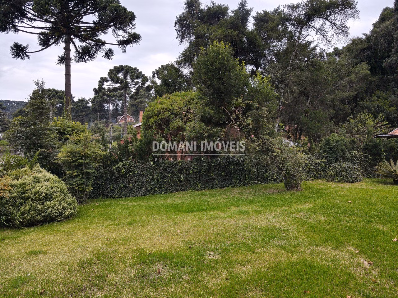 Casa de 1.150 m² em Campos do Jordão, SP