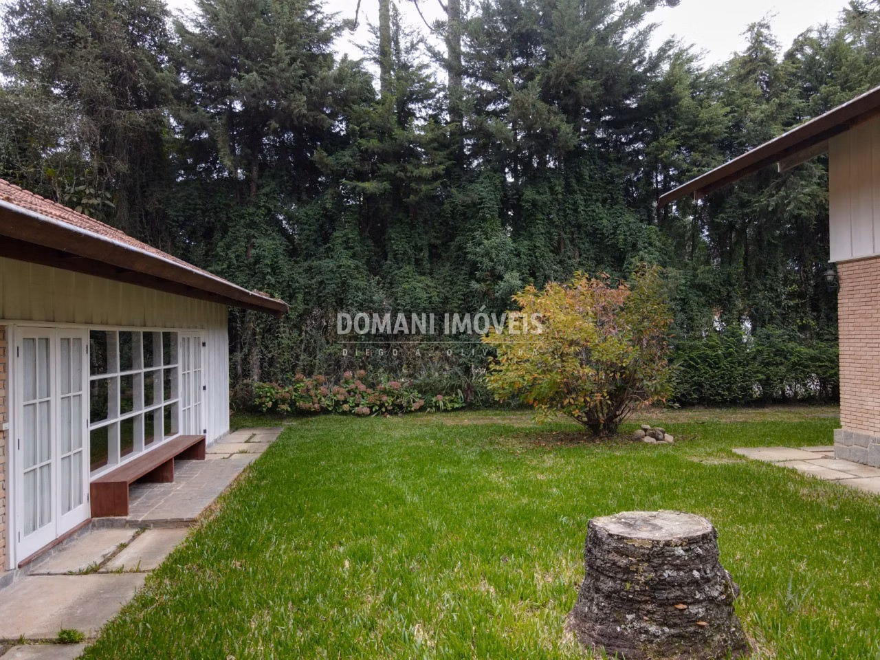 Casa de 1.150 m² em Campos do Jordão, SP