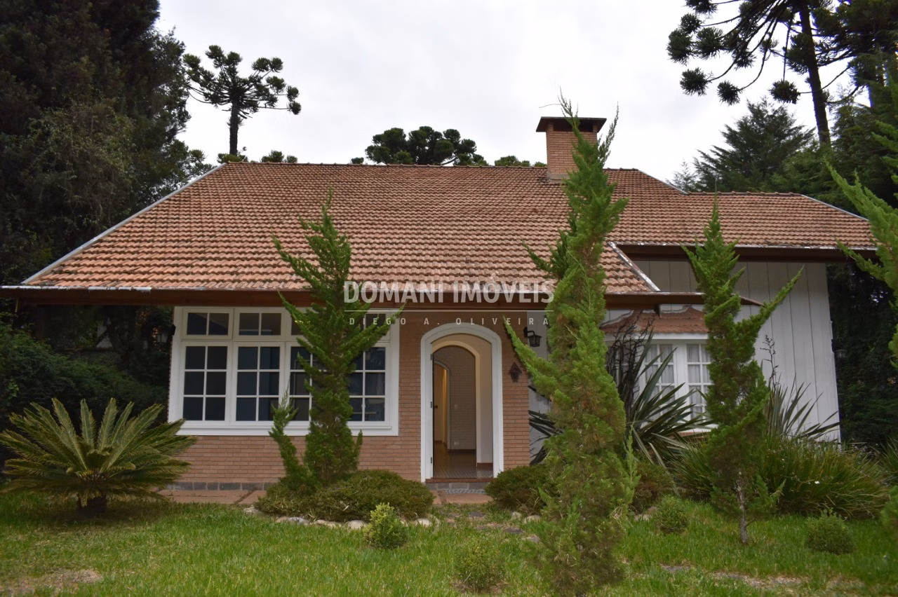 Casa de 1.150 m² em Campos do Jordão, SP
