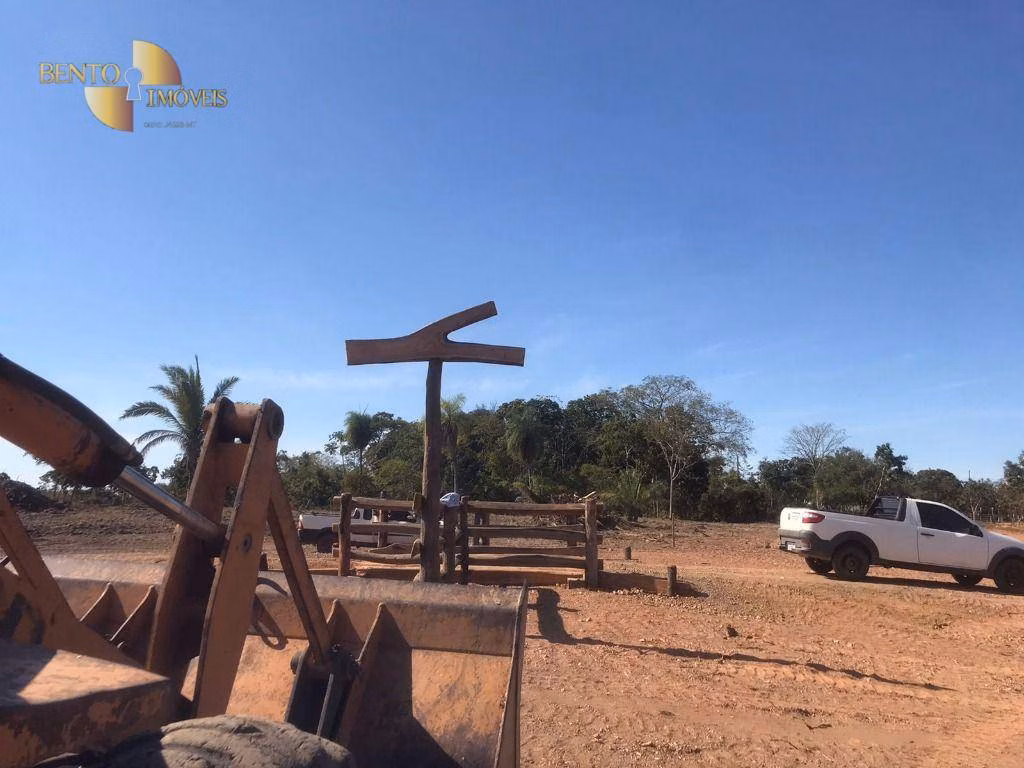 Fazenda de 170 ha em Nossa Senhora do Livramento, MT
