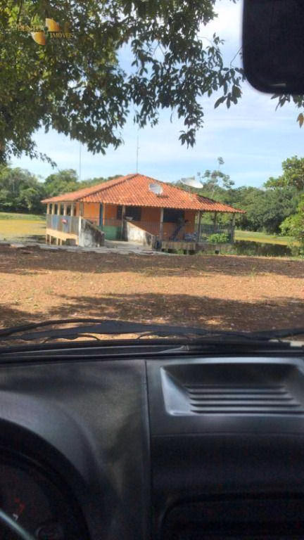 Fazenda de 170 ha em Nossa Senhora do Livramento, MT