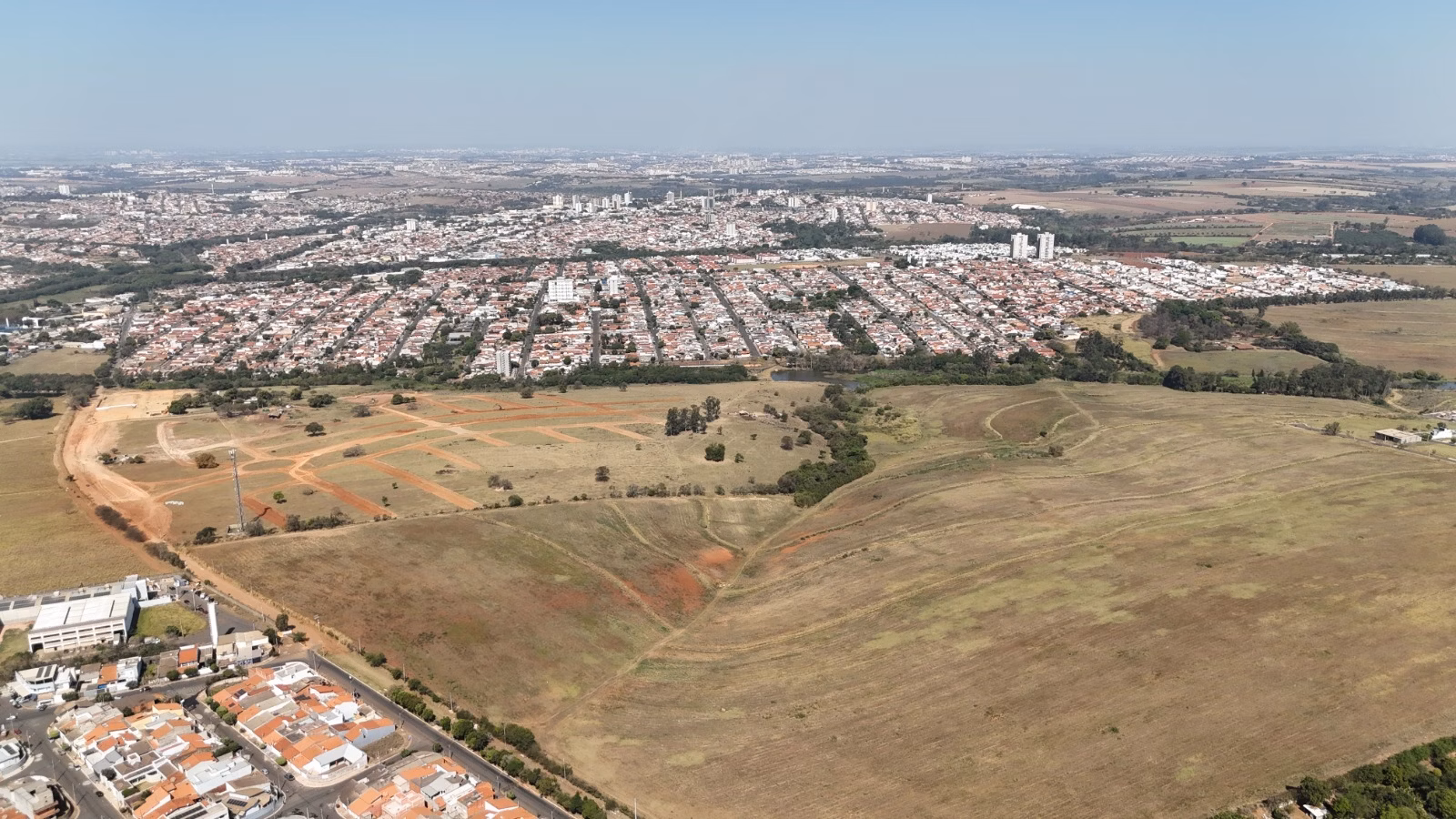 Terreno de 200 m² em Nova Odessa, SP