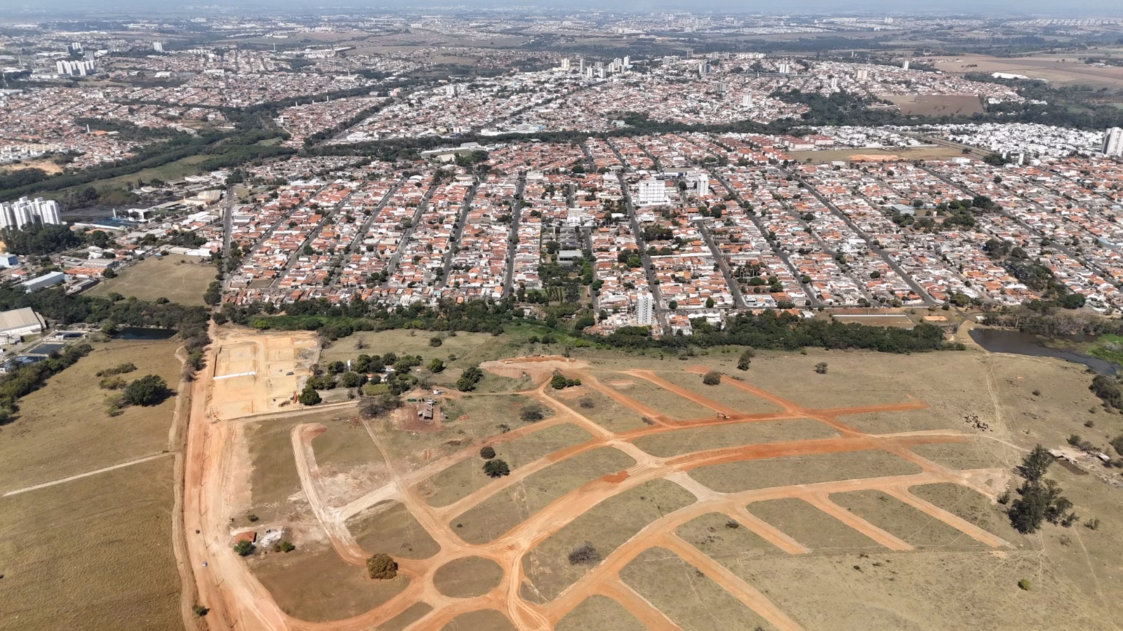 Terreno de 200 m² em Nova Odessa, SP