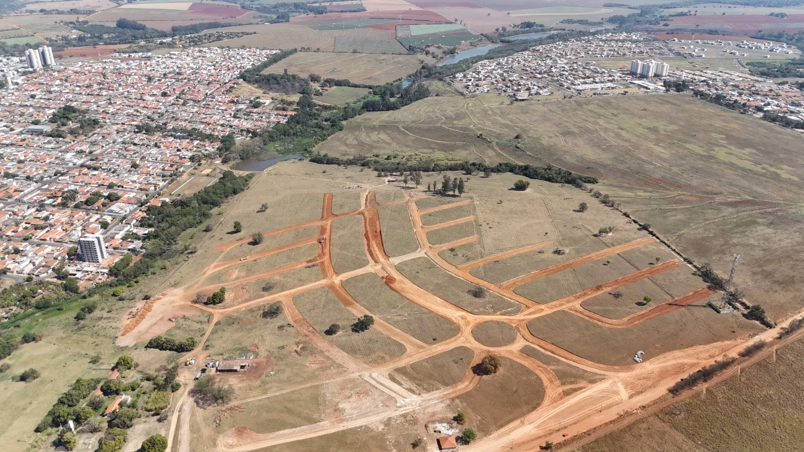 Terreno de 200 m² em Nova Odessa, SP