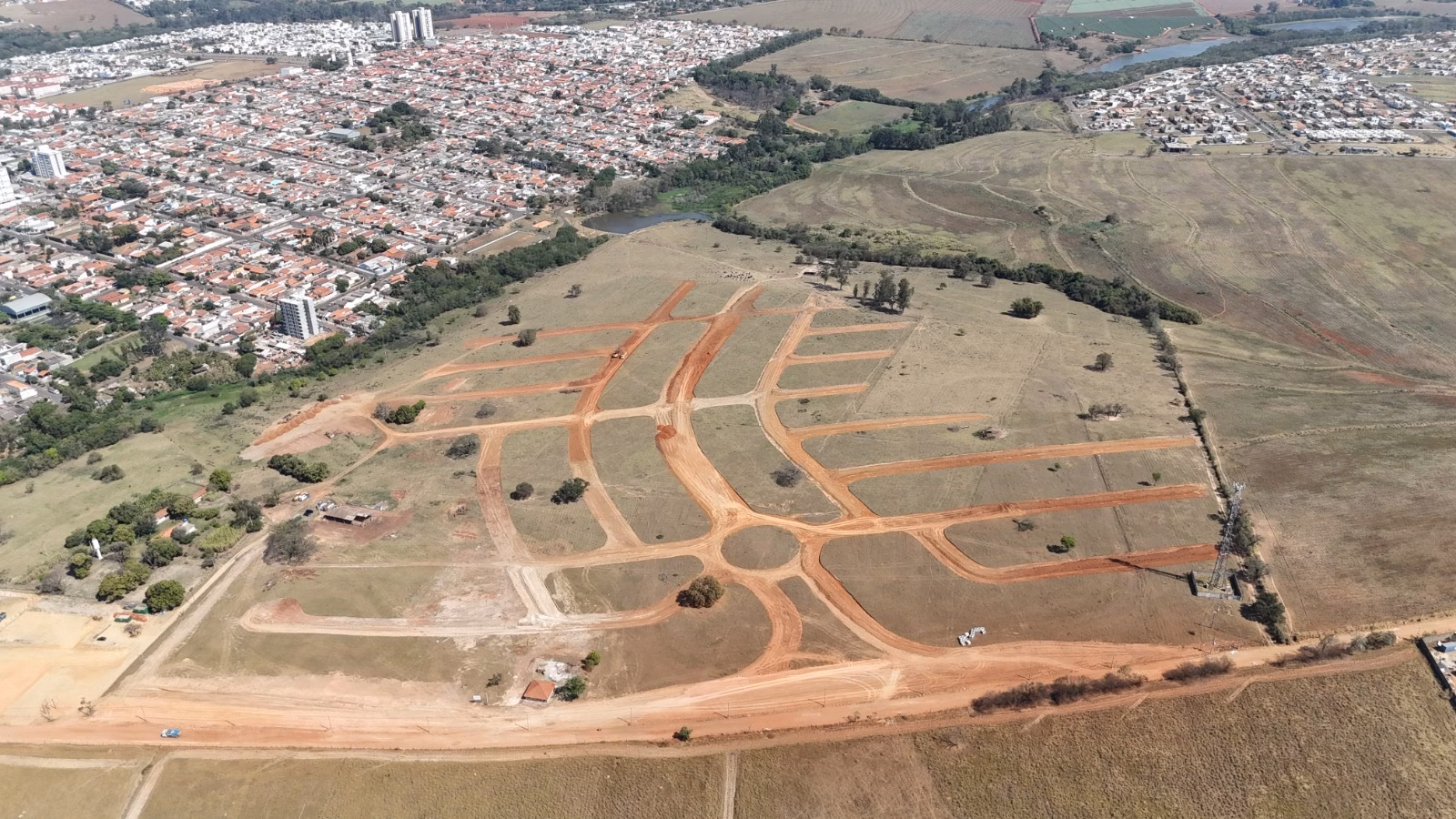Terreno de 200 m² em Nova Odessa, SP