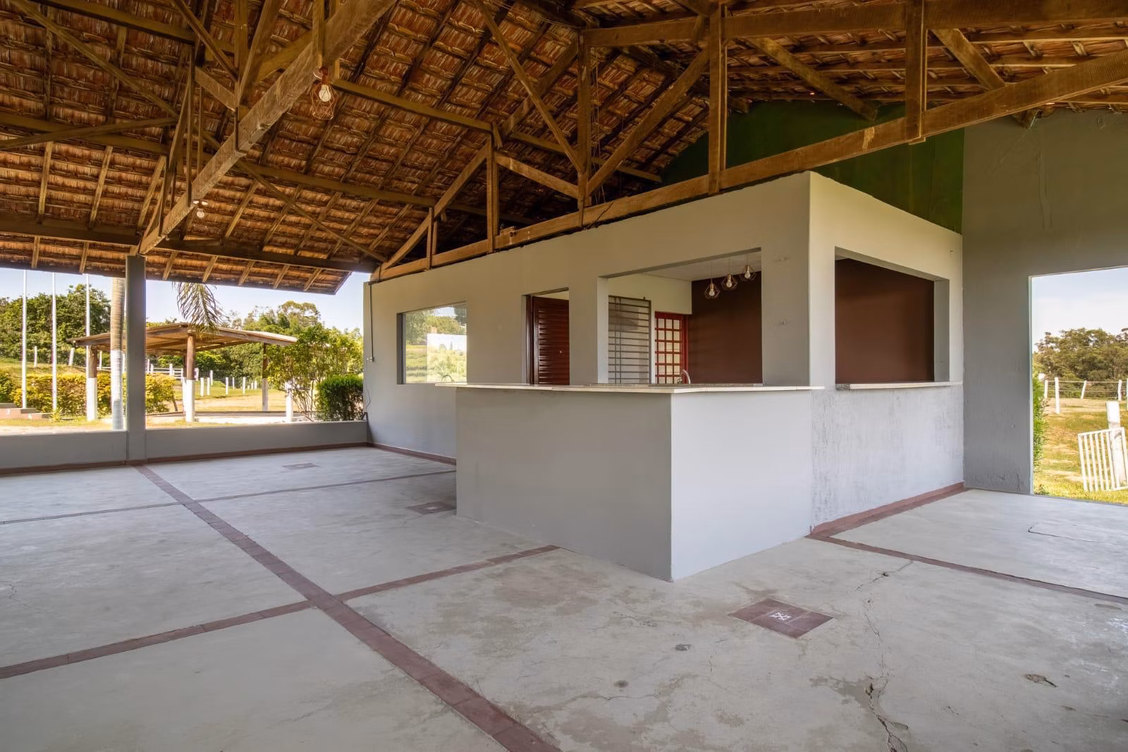 Haras de 2 ha em Indaiatuba, SP