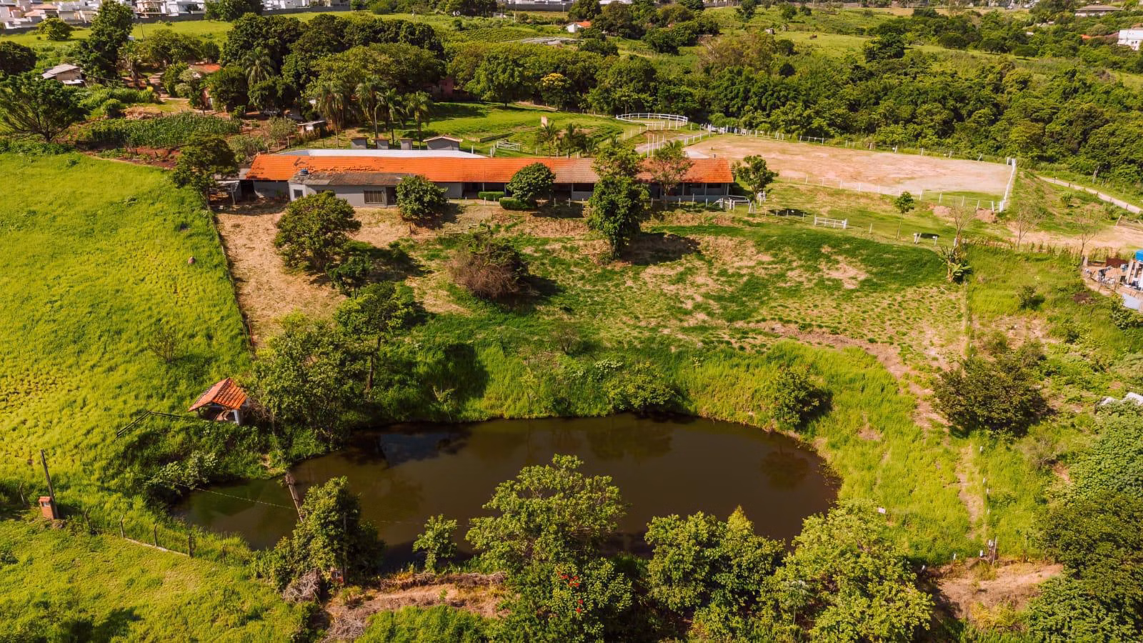 Haras de 2 ha em Indaiatuba, SP
