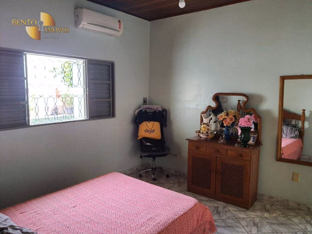 Casa de 418 m² em Cuiabá, MT