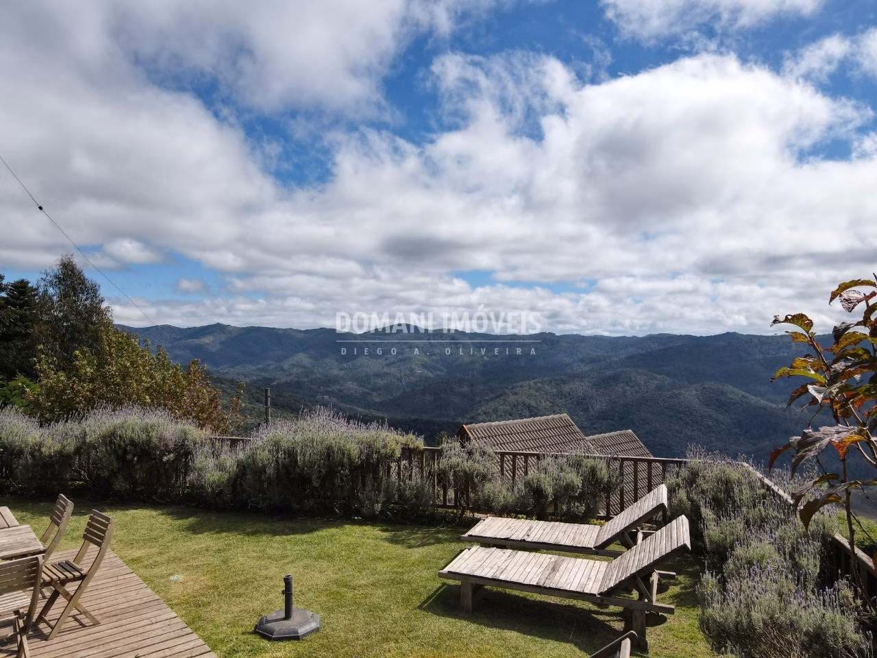 Casa de 1.000 m² em Campos do Jordão, SP