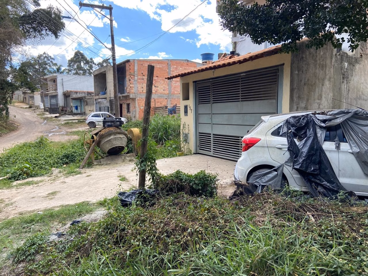 Terreno de 337 m² em Itapevi, SP