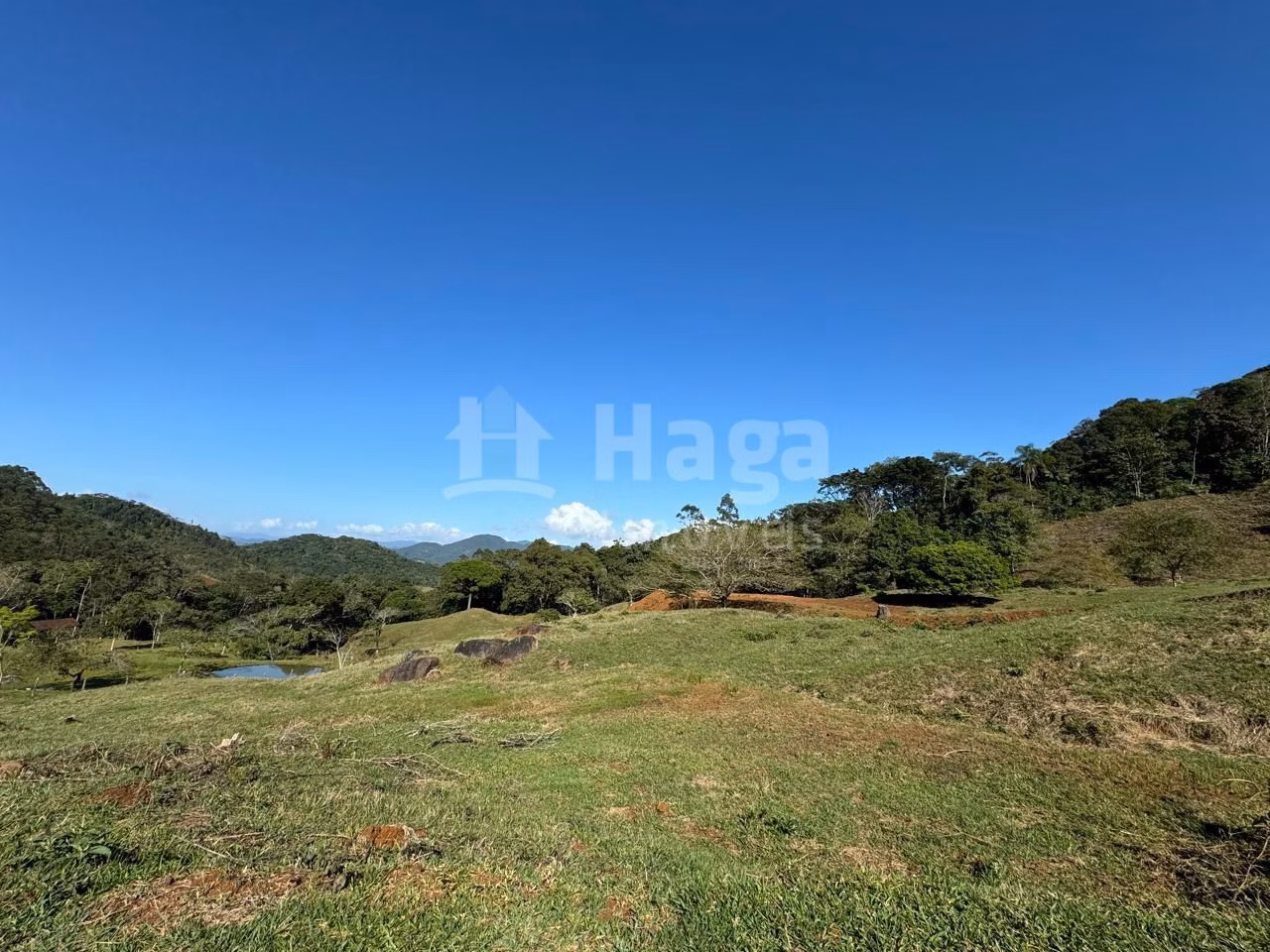 Terreno de 3.484 m² em Canelinha, SC