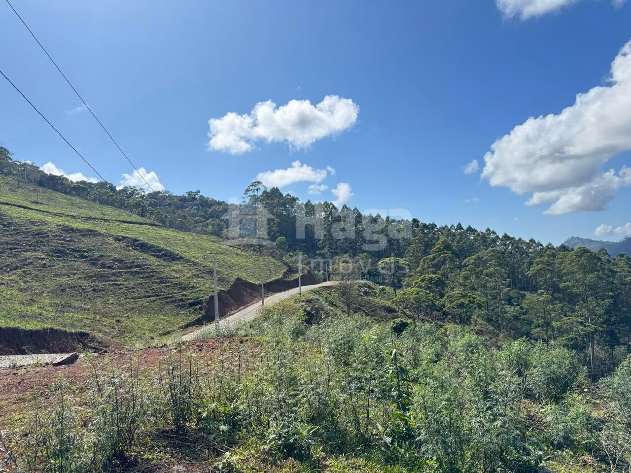 Terreno de 3.484 m² em Canelinha, SC