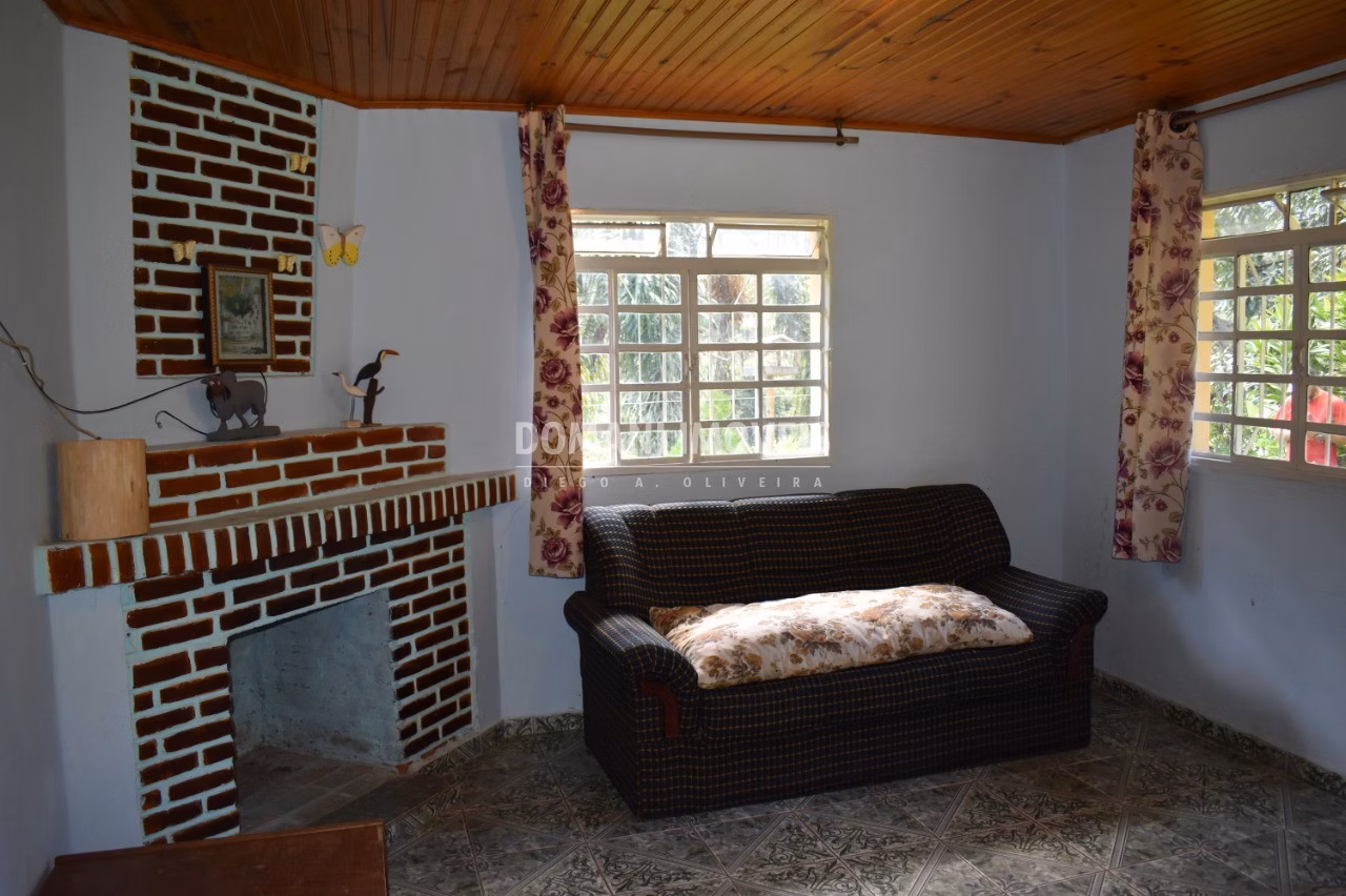 Casa de 3.950 m² em Campos do Jordão, SP