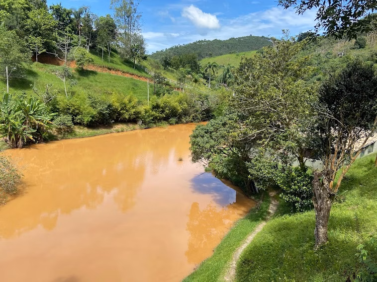 Country home of 4 acres in São José dos Campos, SP, Brazil