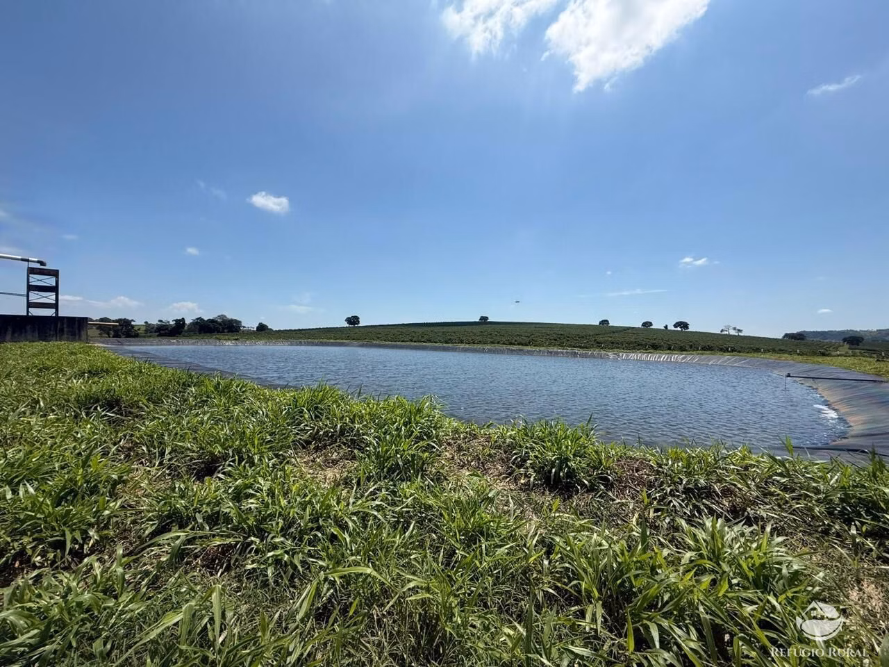 Fazenda à venda de 640 ha em Piumhi, MG