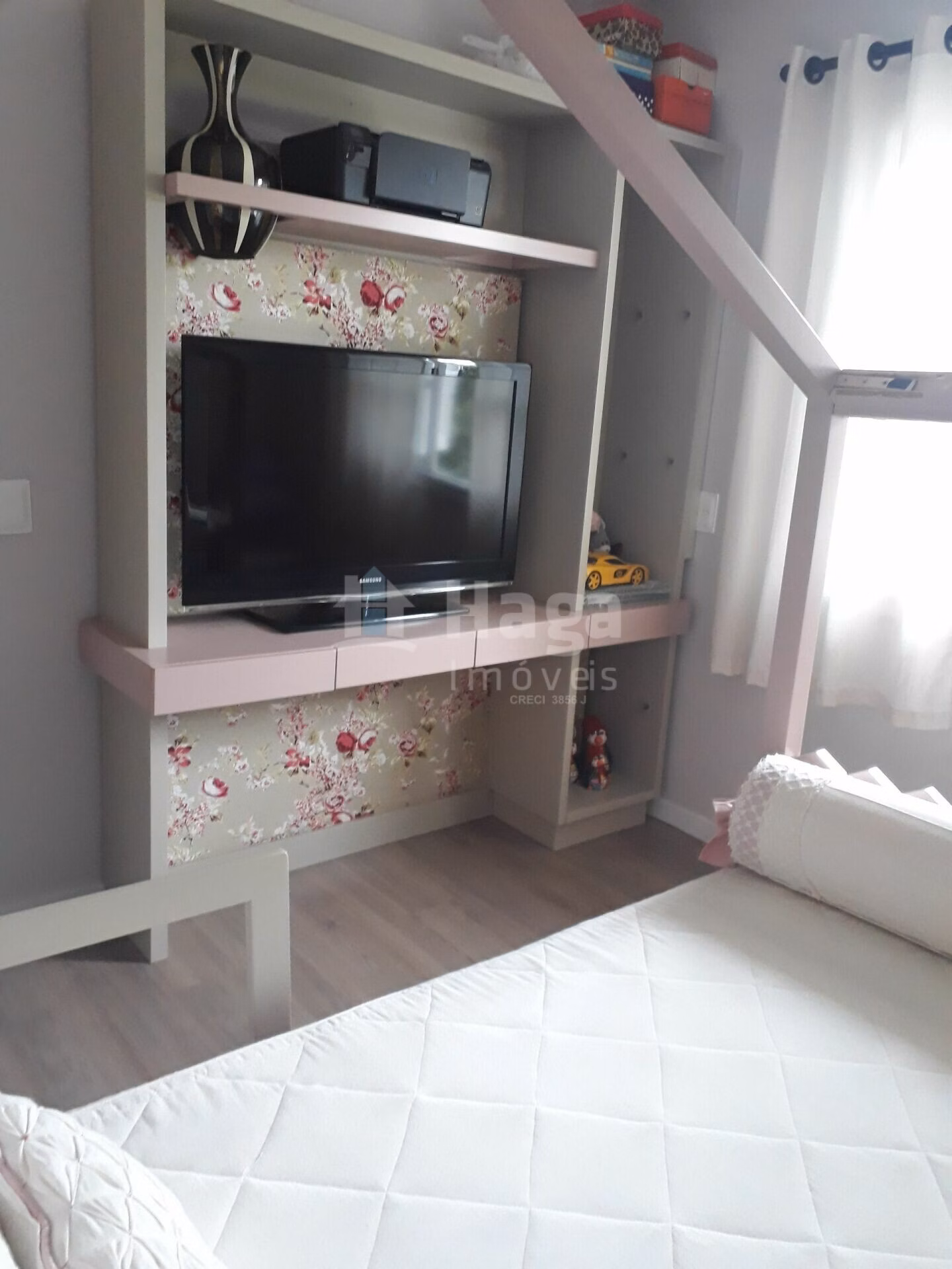 Casa de 1.262 m² em Brusque, SC