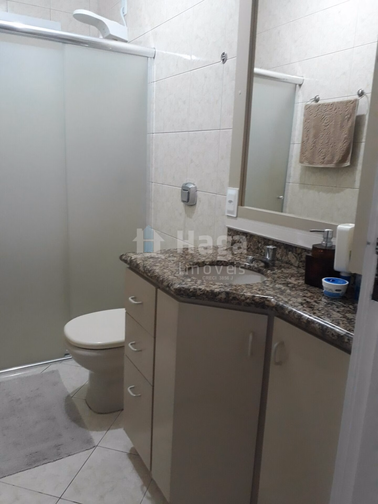 Casa de 1.262 m² em Brusque, SC