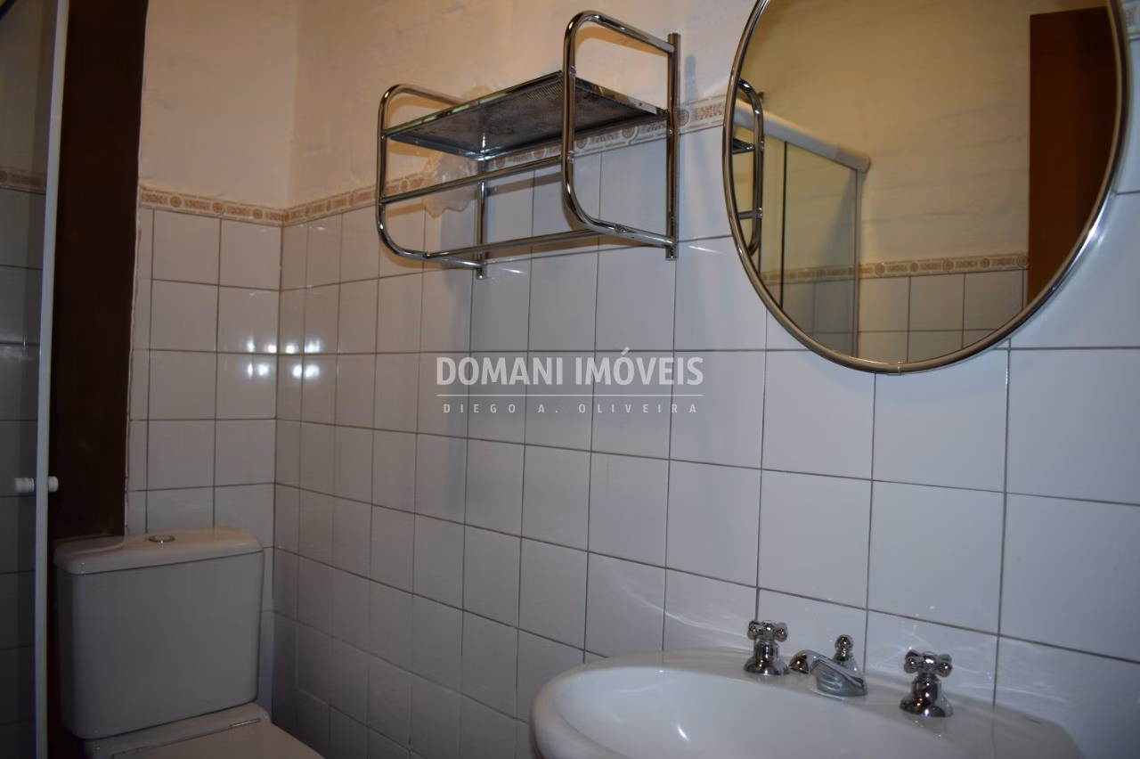 Casa de 1.010 m² em Campos do Jordão, SP